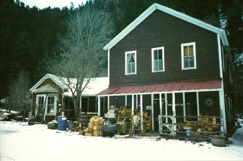 Bland Canyon, N.M. Exchange Hotel and Doctor’s House (2002) Photo courtesy of Mark Ruttkay of Cochiti, N.M.