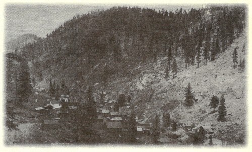 Bland at its peak in 1900. Miners settled the community, staking several silver and gold claims in the area.